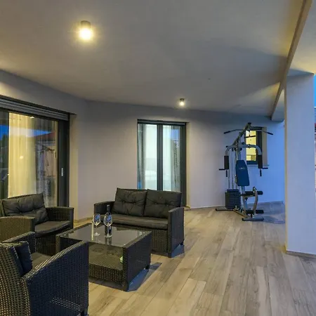 Speranza Villa *